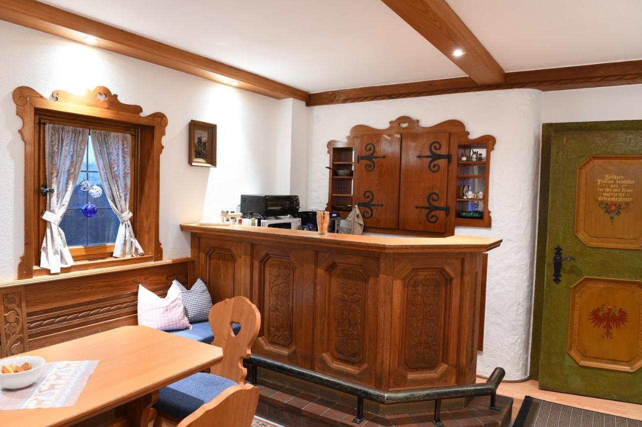 Holzschnitzers Appartements Έρβαλντ Εξωτερικό φωτογραφία