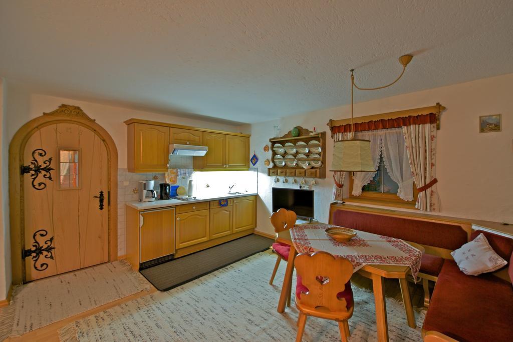 Holzschnitzers Appartements Έρβαλντ Εξωτερικό φωτογραφία