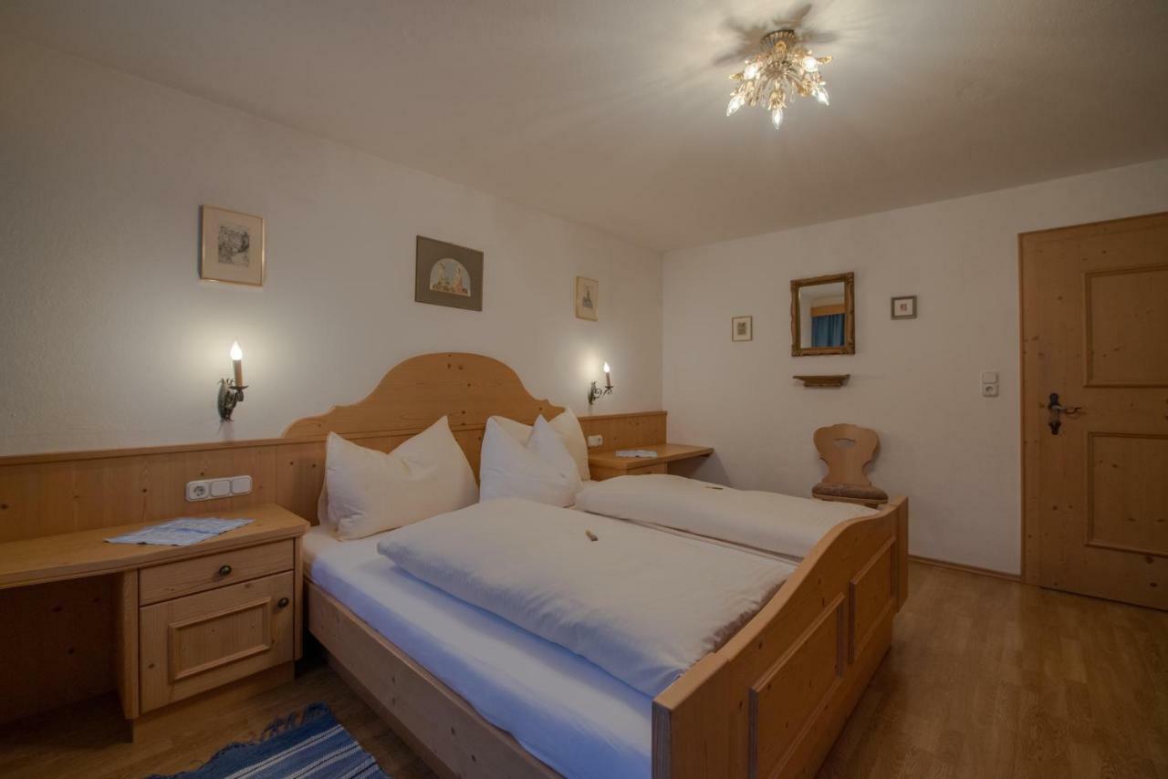 Holzschnitzers Appartements Έρβαλντ Εξωτερικό φωτογραφία